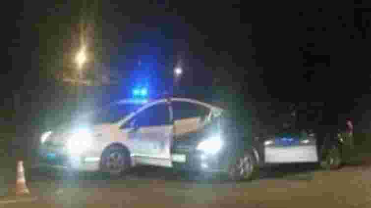 Львівські поліцейські поранили неадекватного 22-річного водія