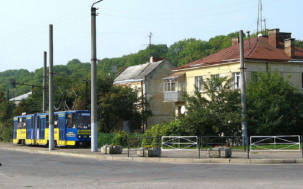 З центру Львова на Погулянку курсуватиме тимчасовий автобус