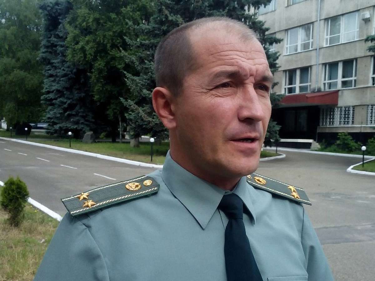  Міністр оборони позбавив звання підполковника, затриманого на хабарі у Львові