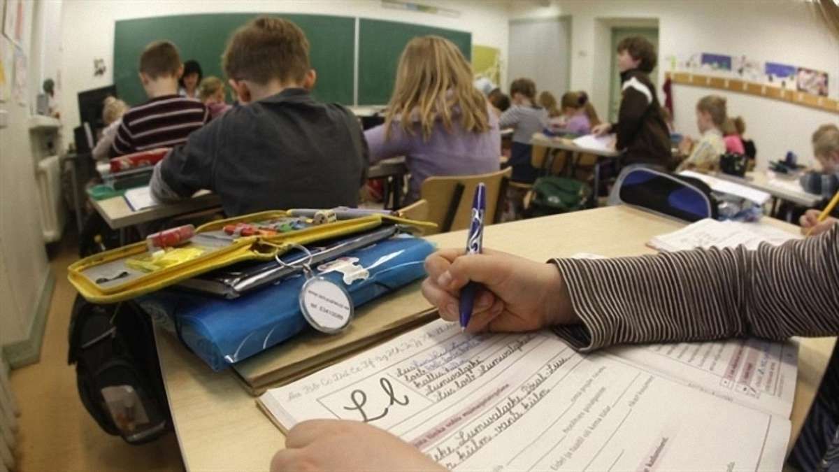 Київську школу №78 звинувачують в утисках україномовних дітей