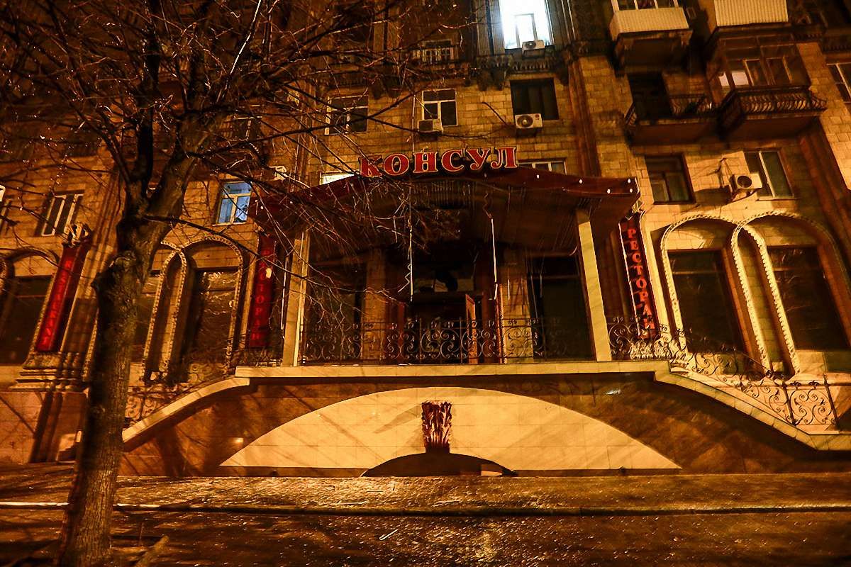 В Запоріжжі підірвали гранату біля ресторану з підпільним казино