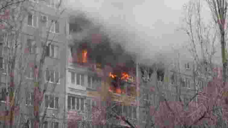 У Волгограді вибух побутового газу повністю зруйнував під'їзд дев’ятиповерхового будинку