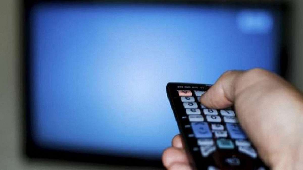 Українські телеканали посилюють ненависть при висвітленні конфлікту на Донбасі