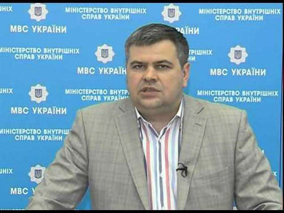 Голова Нацполіції звільнила заступника начальника головного слідчого управління