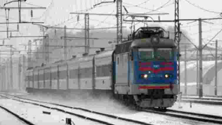 На свята Львівська залізниця скасувала понад 20 приміських поїздів