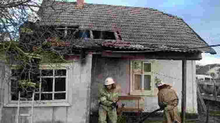 На Львівщині у власному будинку згоріла  жінка