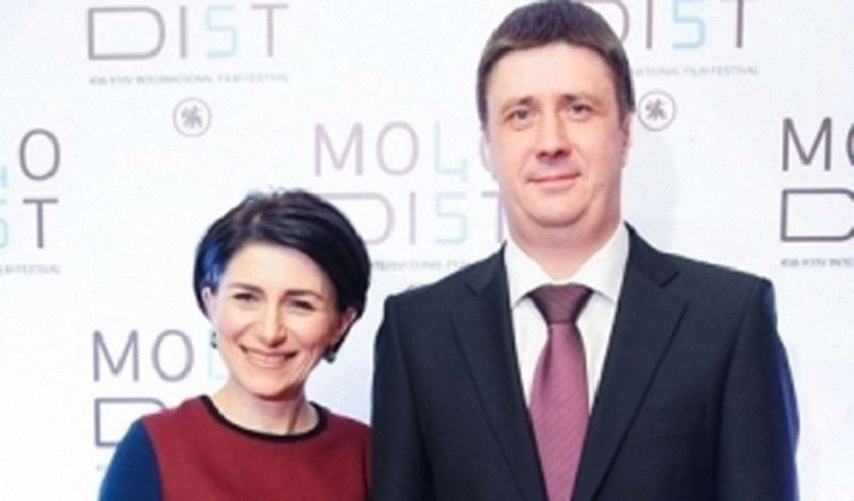 Дружину міністра культури звинуватили у плагіаті