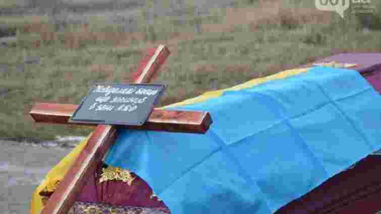 У Запоріжжі поховали останнього невпізнаного бійця, який загинув в Іловайському котлі