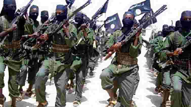 Під час нападу на базу в Сомалі ісламісти вбили понад 50 кенійських миротворців 