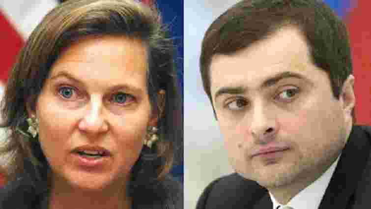 Переговори Нуланд і Суркова проходять у закритому режимі в Росії