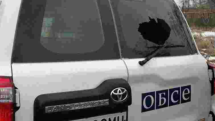 Бойовики обстріляли патрульне авто спостерігачів ОБСЄ у Мар’їнці