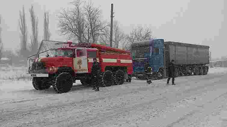 На Миколаївщині через негоду закрили всі дороги