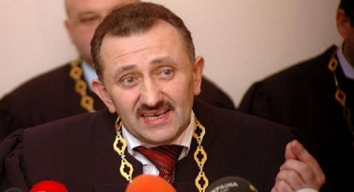 Пенітенціарна служба підтвердила, що суддя Зварич вийшов на свободу за «законом Савченко»