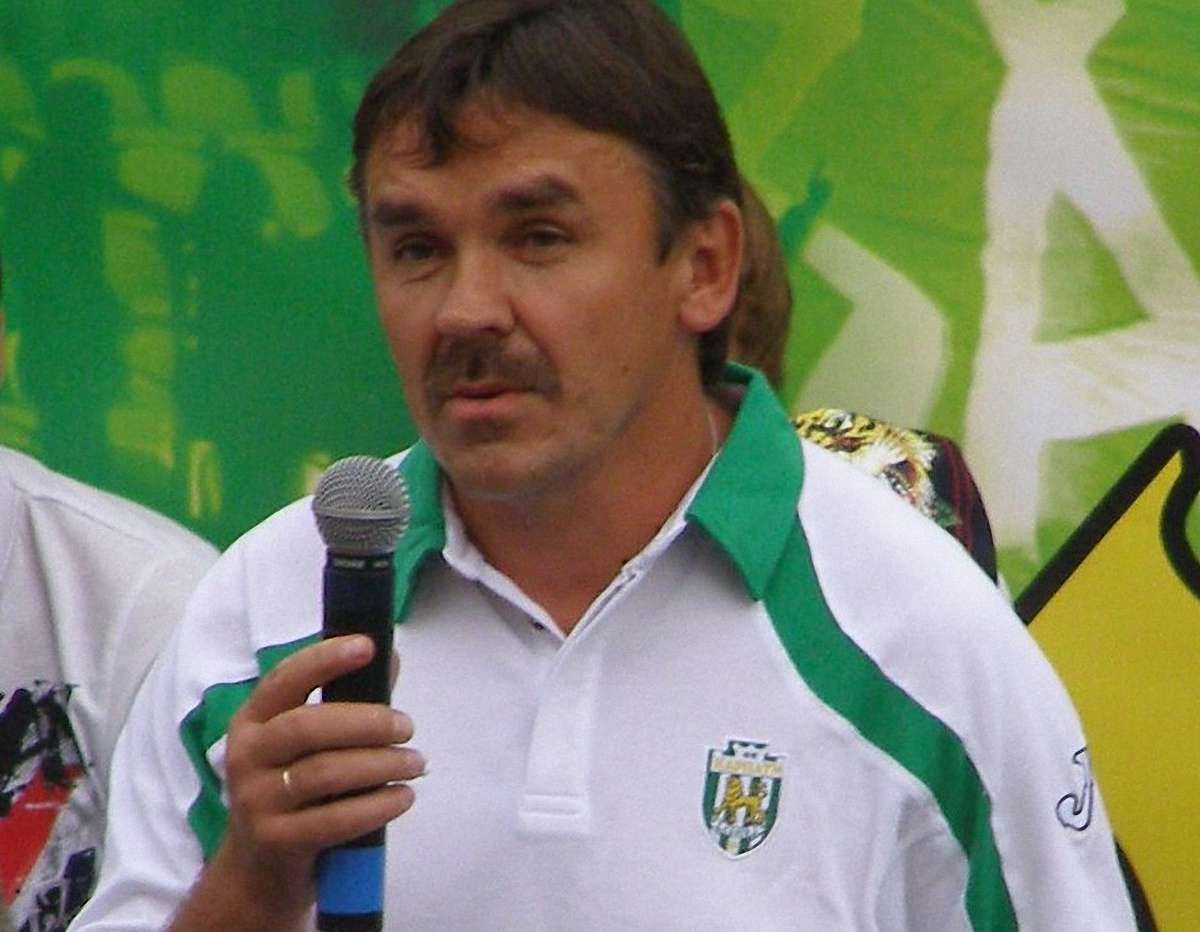 Новим головним тренером львівських «Карпат» став Володимир Безуб'як