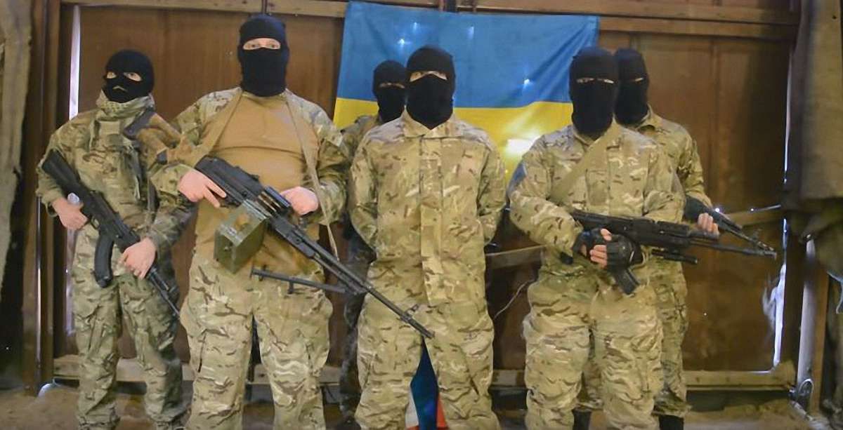 У мережі оприлюднили фейковий ролик, де полк «Азов» погрожує терактами в Нідерландах