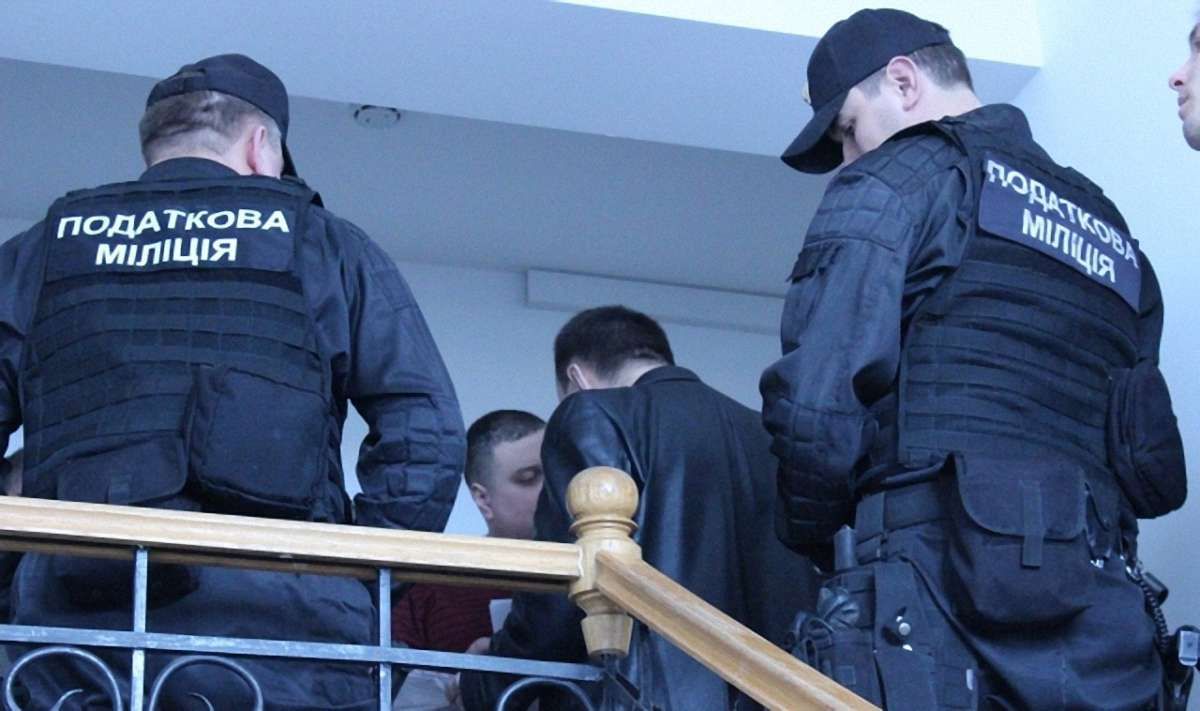Уряд ліквідує податкову міліцію і роззброїть Фіскальну службу