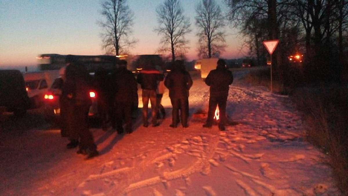 Під Львовом перекрили в'їзд на Грибовицьке сміттєзвалище