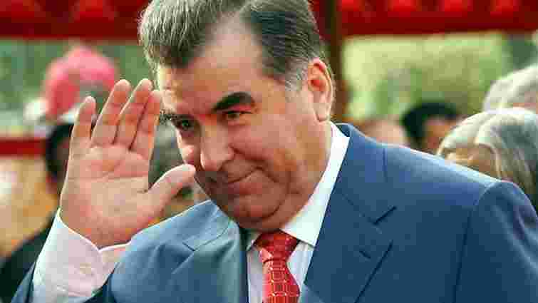Парламент Таджикистану дозволив президенту займати посаду довічно