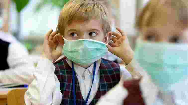 Школи Львова припинили навчання через епідемію грипу