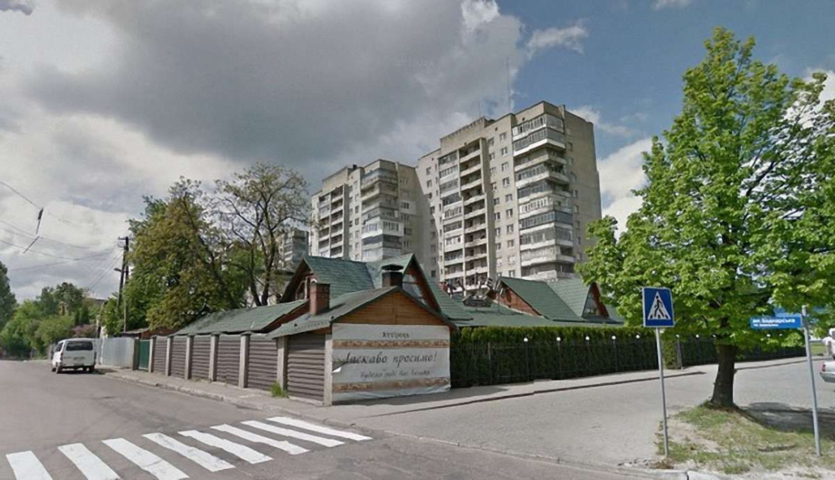 Суд ухвалив демонтувати самовільно побудований ресторан на Сихові