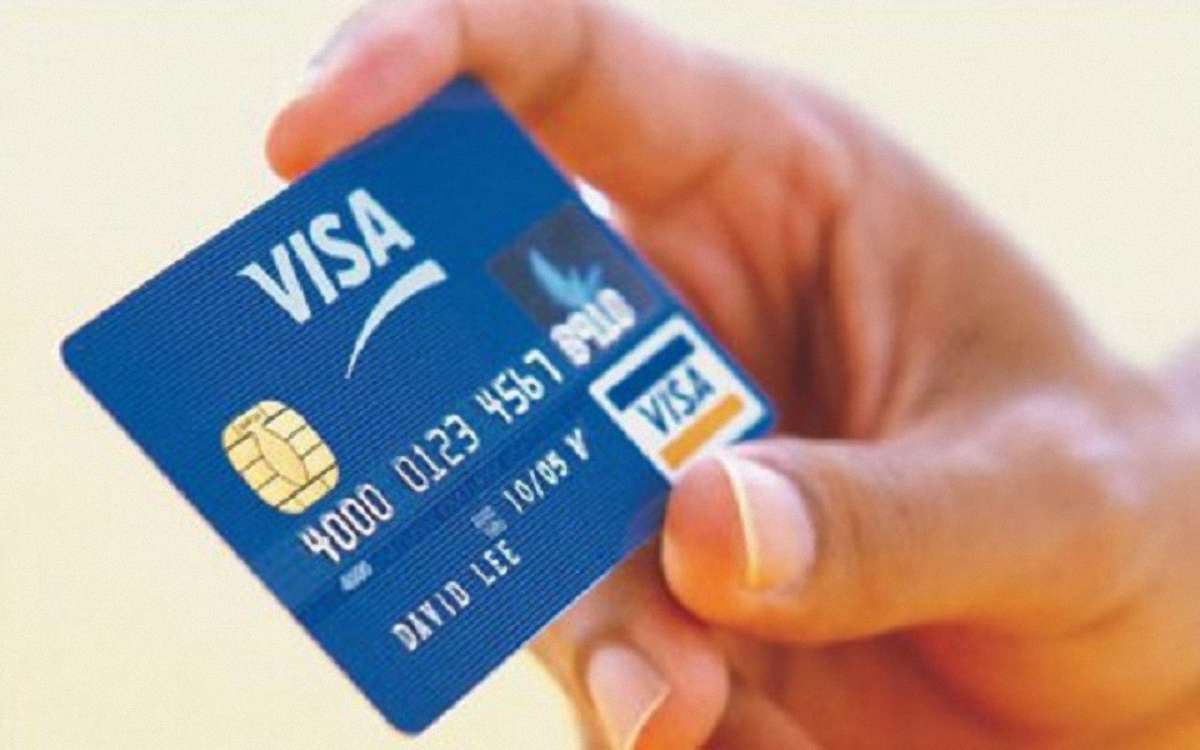 В окупованому Криму запрацювали картки Visa