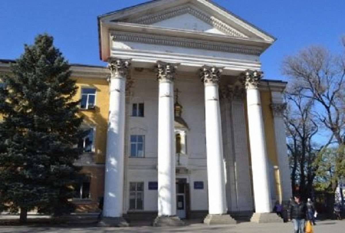 Кримський суд відібрав в УПЦ КП собор в центрі Сімферополя