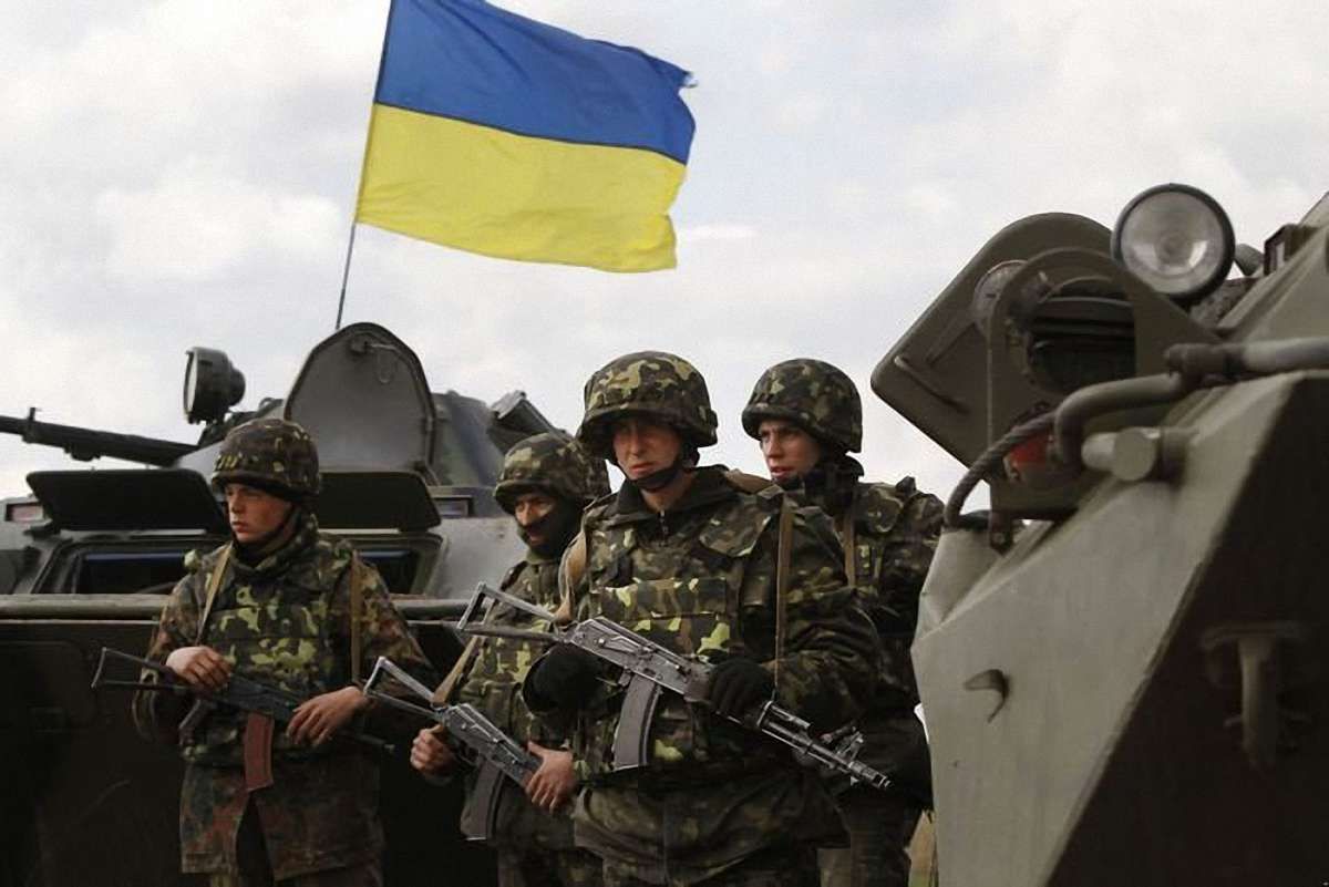 У ЗСУ служать близько 140 тисяч контрактників