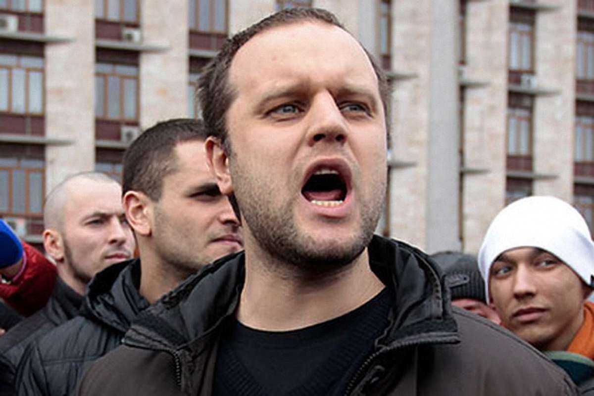 Жителі Ясинуватої протестували проти призначення Губарєва на посаду «міського голови»