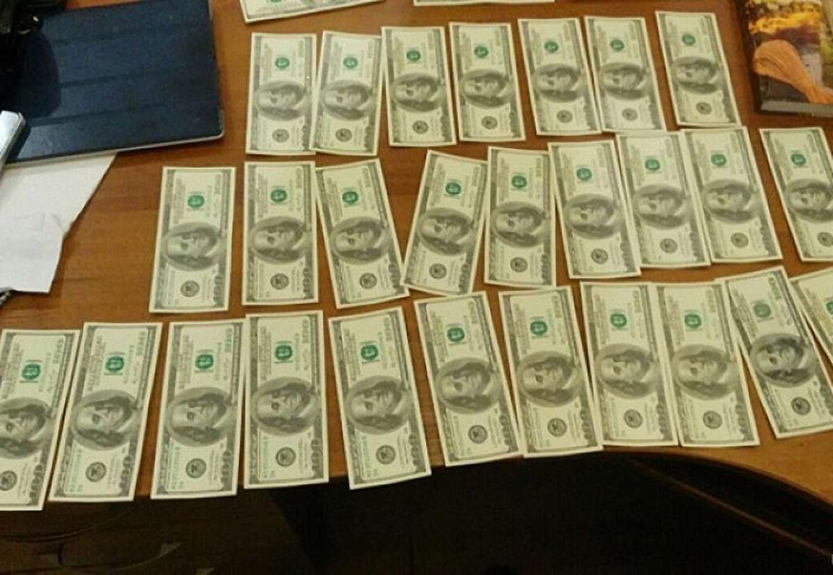 В Одесі судитимуть завідувача кафедри академії за вимагання $10 тис. хабара