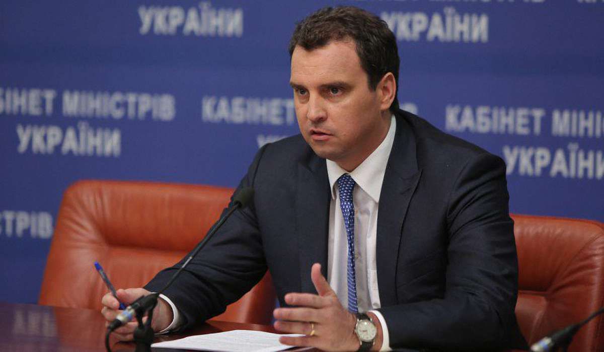 Айварас Абромавичус готується надати НАБУ докази зловживань у держкомпаніях