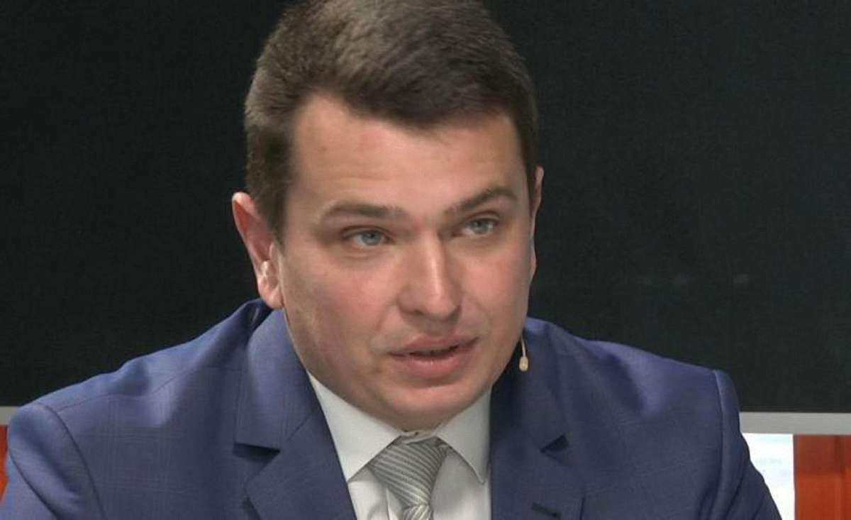 Голова Антикорупційного бюро прокоментував перший допит Абромавичуса