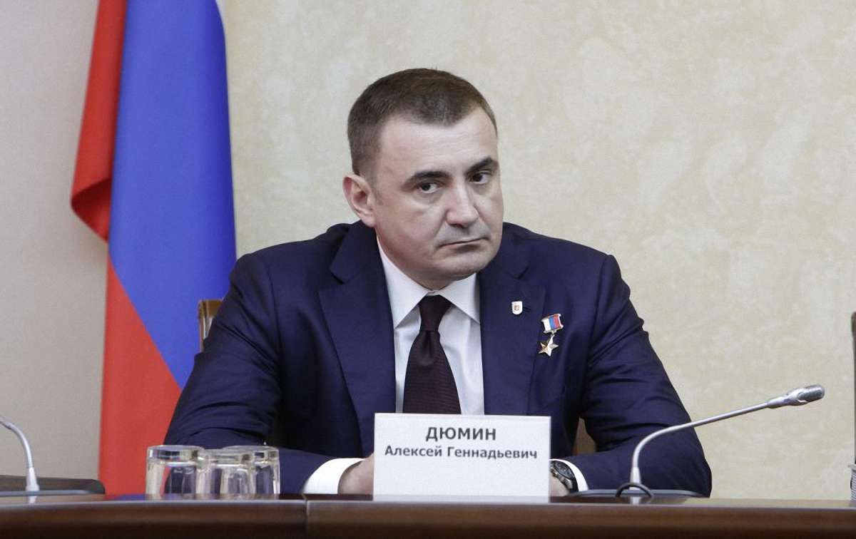 Губернатор Тульської області заперечує, що допоміг Януковичу втекти з України