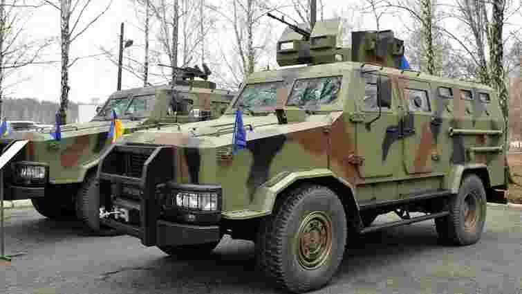 Прикордонні підрозділи на сході України посилили шістьма броньовиками