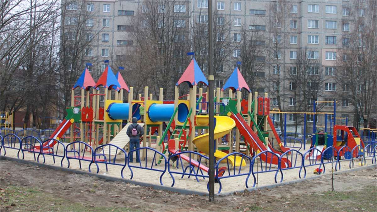 Цьогоріч у Львові встановлять 16 нових дитячих майданчиків