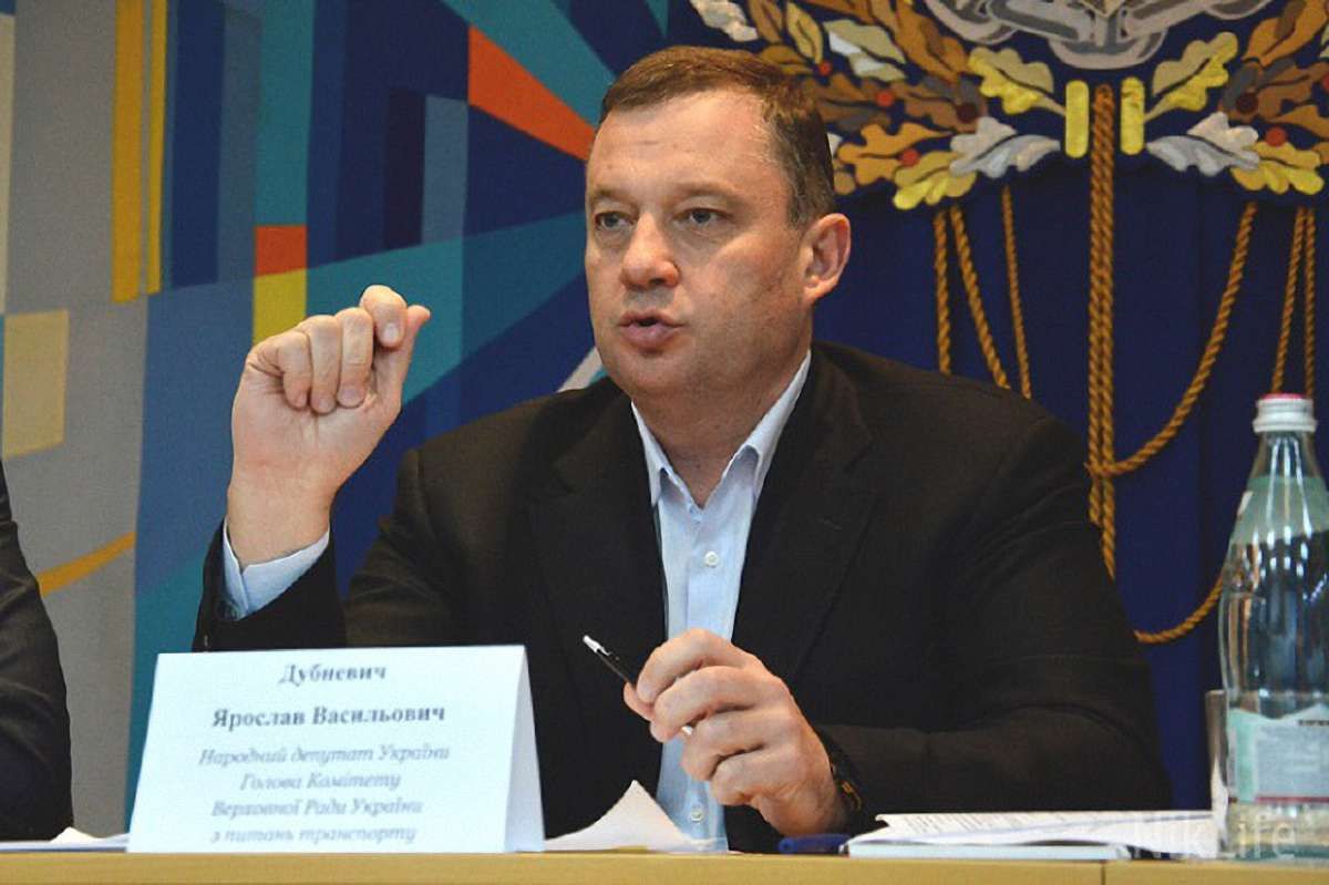 На засіданні фракції БПП Ярослав Дубневич назвав колег «шалавами і проститутками»