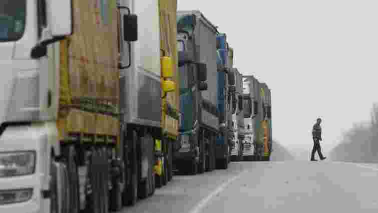 Польща і Росія домовилися про перехідний період для проїзду вантажівок до 15 квітня