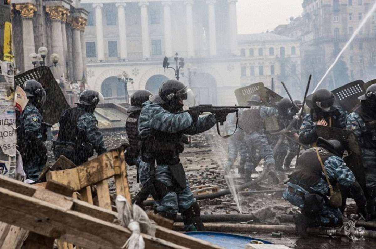 Розслідування справ щодо злочинів на Майдані припиняється з 1 березня, – Генпрокуратура