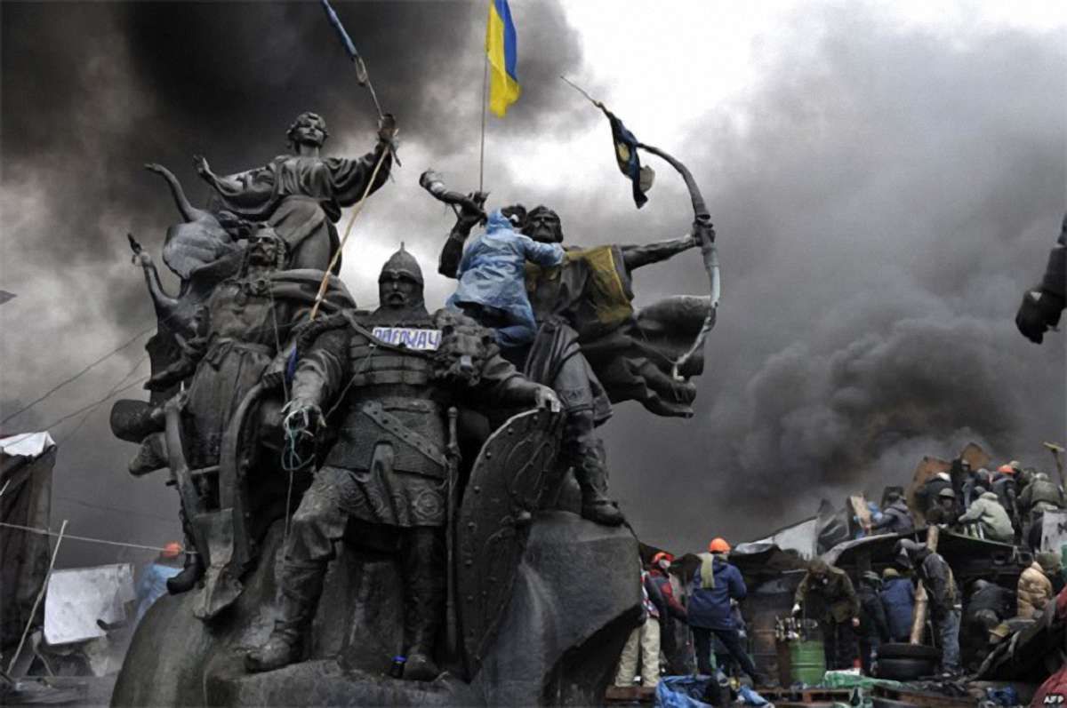 Слідство знає замовників вбивств на Майдані, – Порошенко