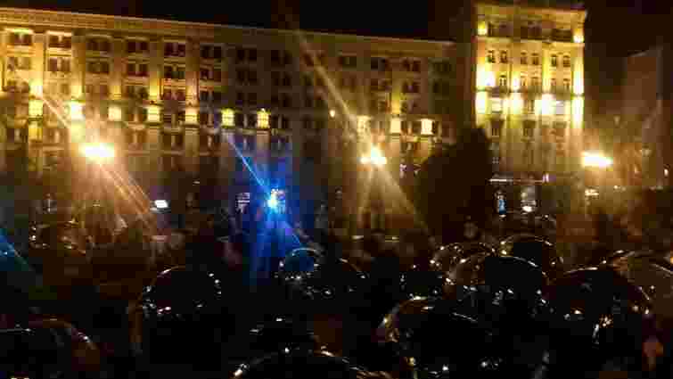На Майдані виник конфлікт між активістами і поліцією