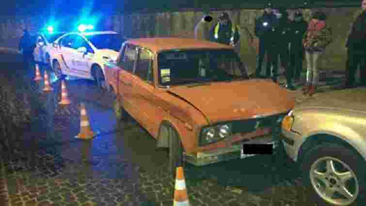 У Львові п`яний автозлодій скоїв два ДТП на краденому автомобілі