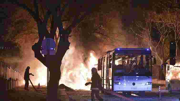 14 осіб, підозрюваних у вчиненні теракту в Анкарі, заарештовано