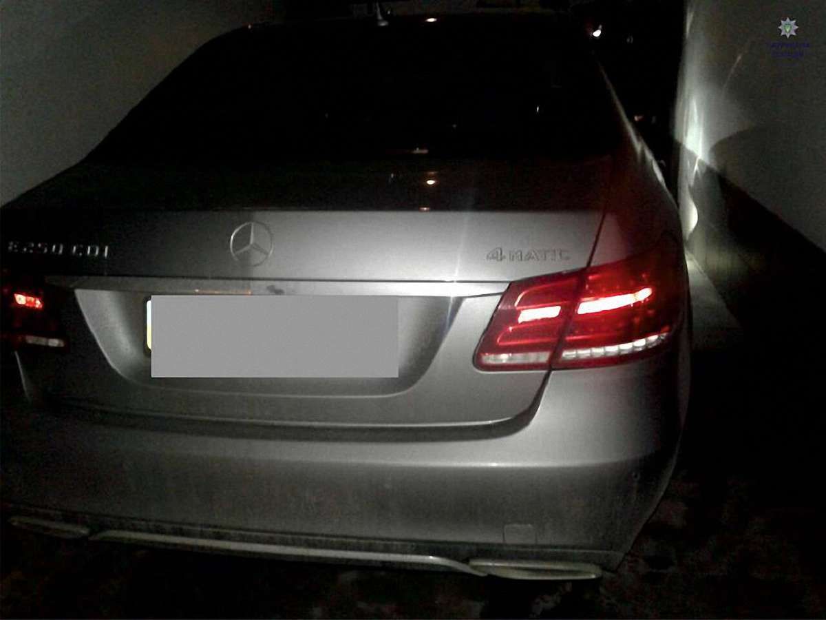 П’яний водій розбив у Львові три автомобілі та втік з місця аварії