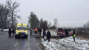 У ДТП з маршруткою на Львівщині двоє людей загинули та десять травмувалися
