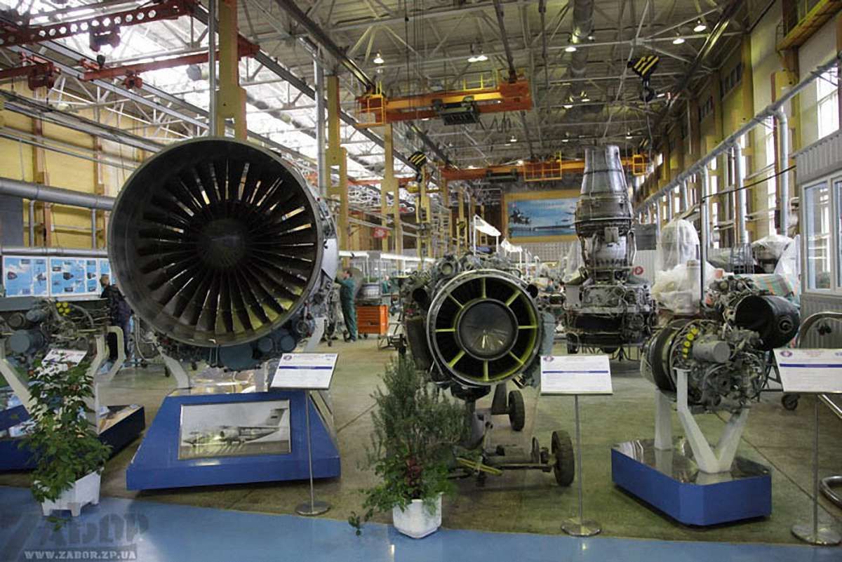 Україна продовжує продавати Росії зброю