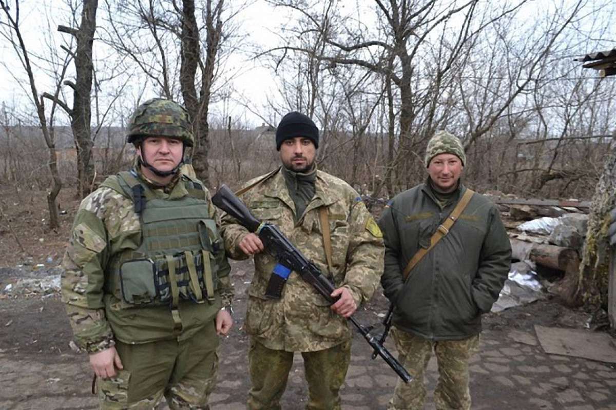 Сили АТО відбили наступ бойовиків в районі Зайцевого і захопили їхню зброю