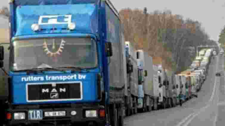 Нацполіція визначила транзитні маршрути для російських вантажівок в Україні