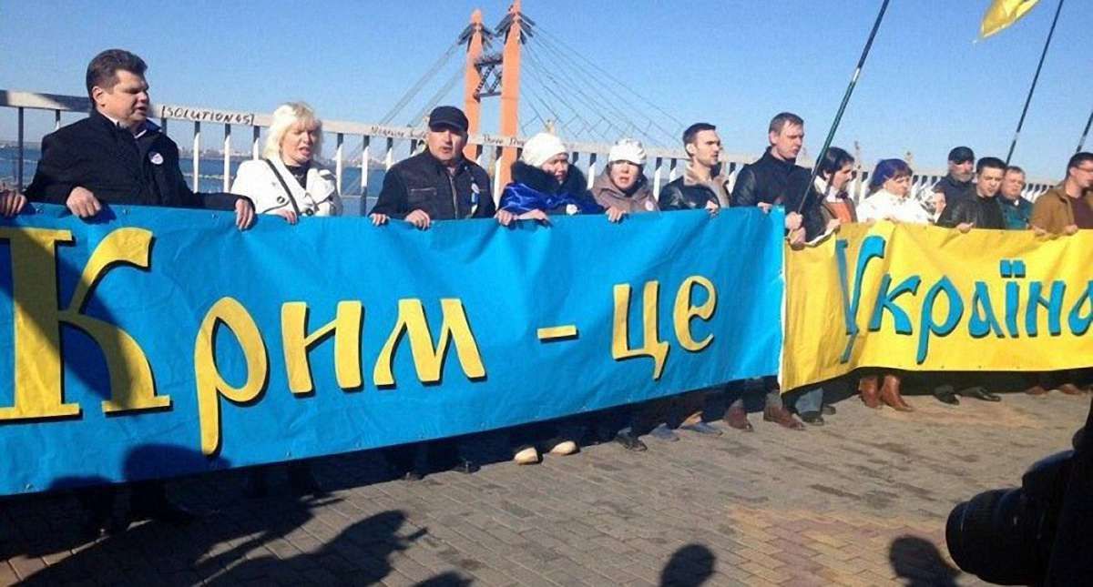 Україна неодмінно поверне Крим і Севастополь, – Порошенко 