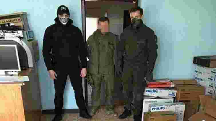 На Закарпатті СБУ затримала прикордонників із «чорною» касою данини за контрабанду