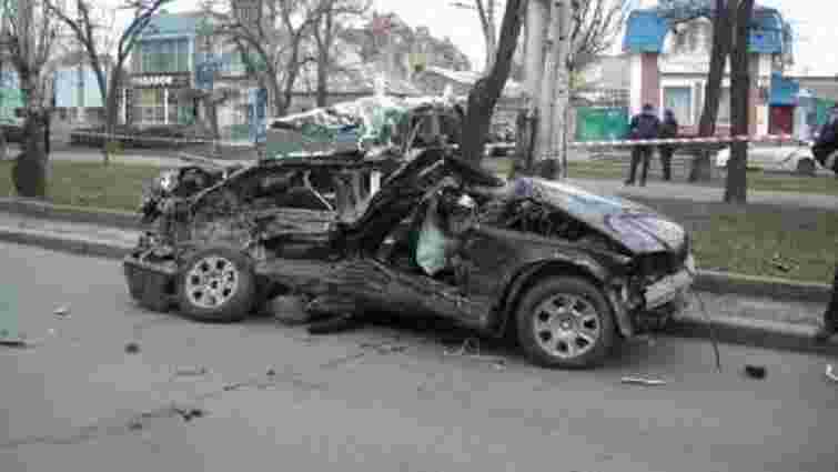 У Миколаєві BMW протаранив припарковану «Газель»: четверо загиблих