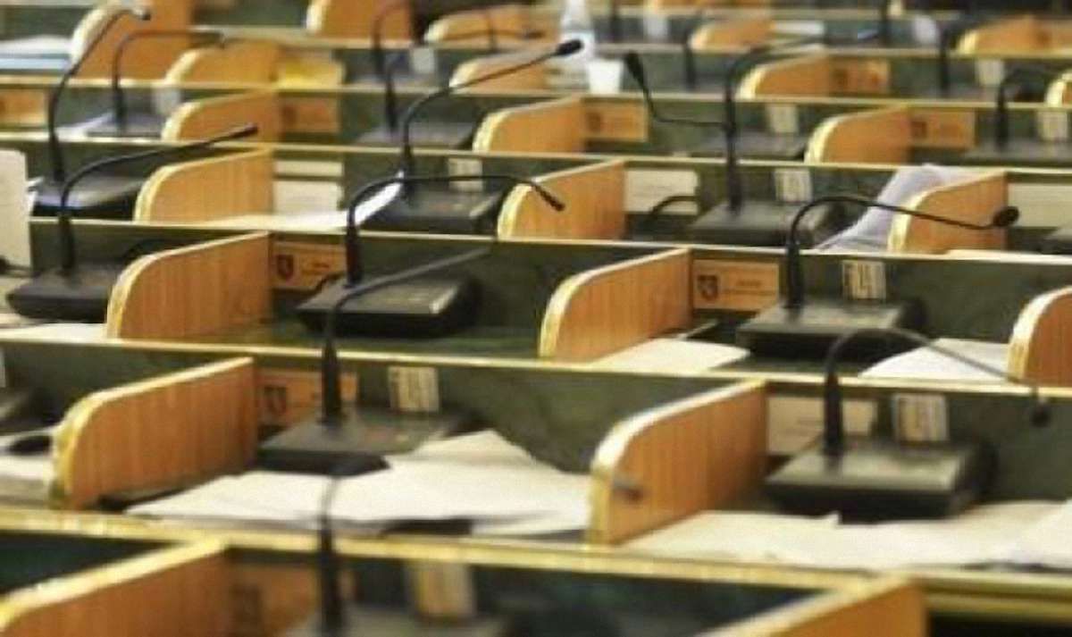 Львівська облрада спише систему для голосування, якою ніколи не користувалися